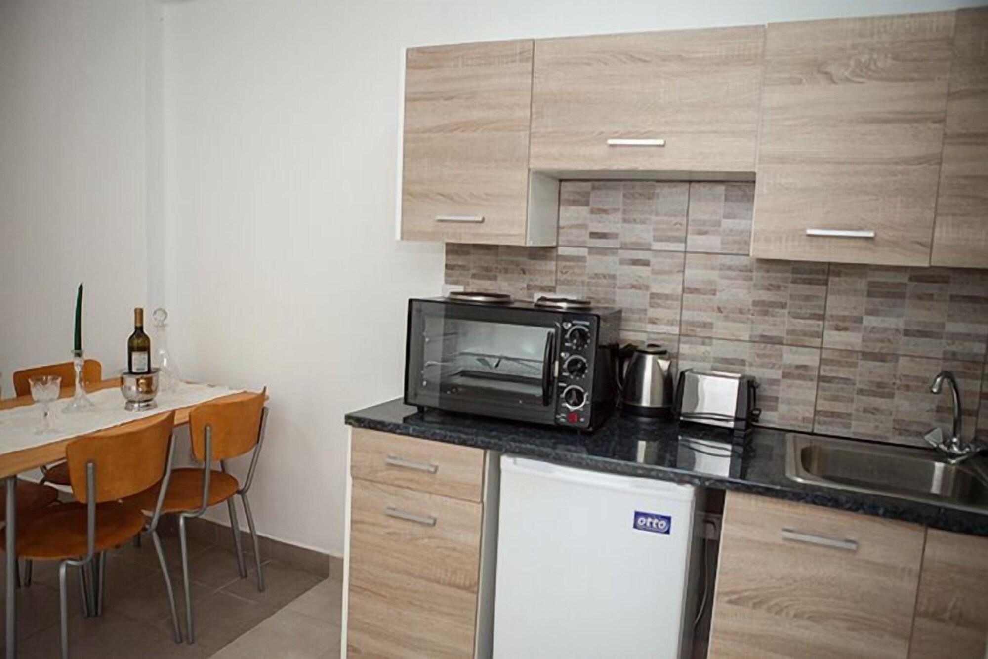 Alecos Hotel Apartments Пафос Екстер'єр фото