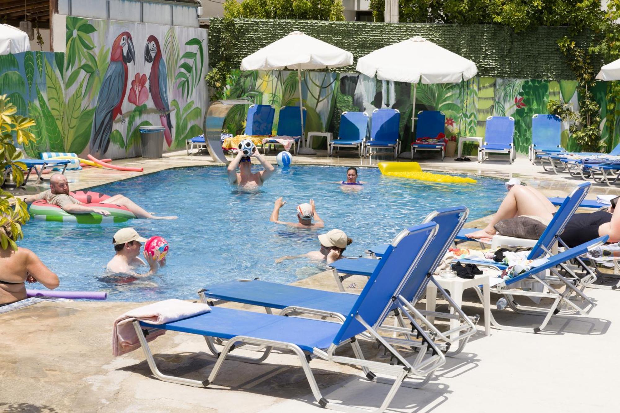 Alecos Hotel Apartments Пафос Екстер'єр фото